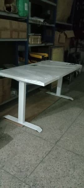 Electric table/height adjustable table/standing desk 19