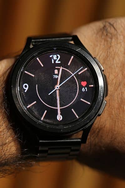 Samsung Galaxy Watch 4 Classic (46mm) 2