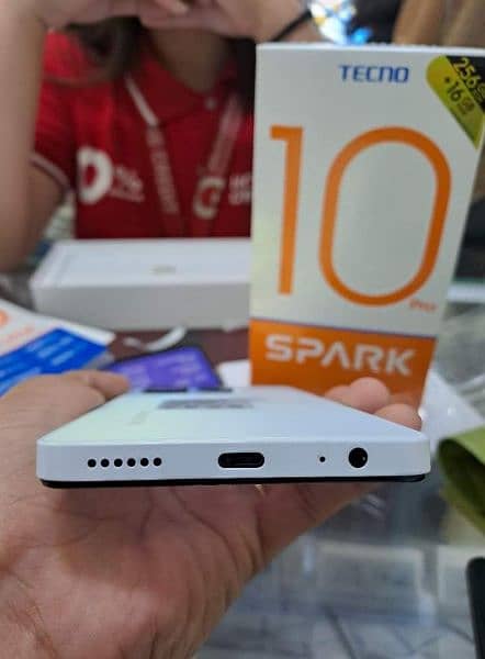 Techno Spark 10 Pro 8ram. 128gb. Only WhatsApp number. 0325/15/12/151 ...