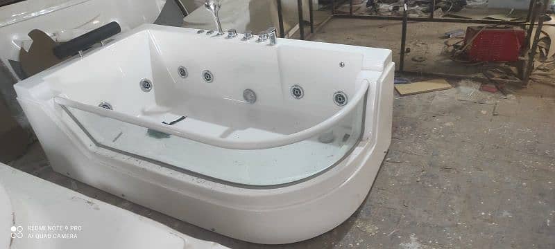 Bathroom Jacuzzi bathtub bathroom vanity 8