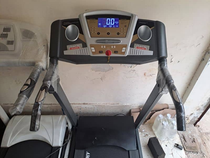 treadmill 0308-1043214/ electric treadmill/ home gym/ Running machine 1