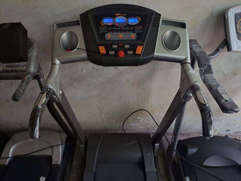 treadmill 0308-1043214/ electric treadmill/ home gym/ Running machine 3