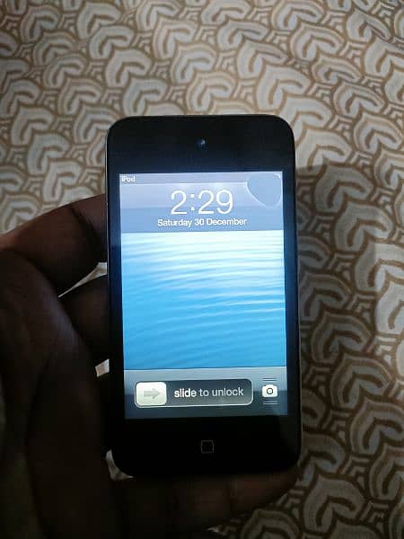 Apple Ipod Touch with camera 16GB 3