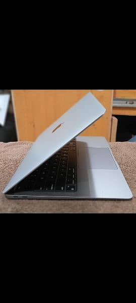 MacBook Air M1 2020 8GB 512GB MGN73 8