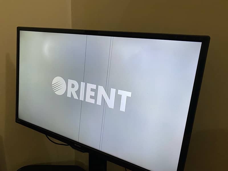 Orient 40 inch Led with Glass Trolley Set for sale in reasonable price 4