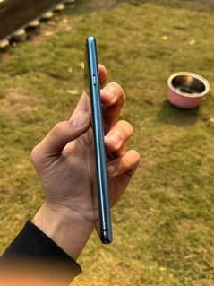 OnePlus 7t 8/128 Mint Condition Exchange Possible with iPhone 11