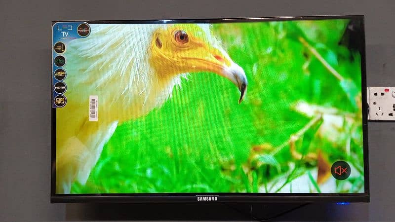 LIMITED SALE BUY SAMSUNG 55 INCHES SMART SLIM LED TV 3