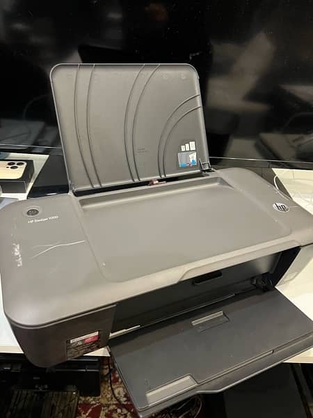 HP Deskjet 1000 0