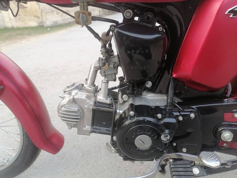 YAMAHA 4 stroke (Honda,China,Suzuki CD Pridor 70,100,125 se behtar) 3