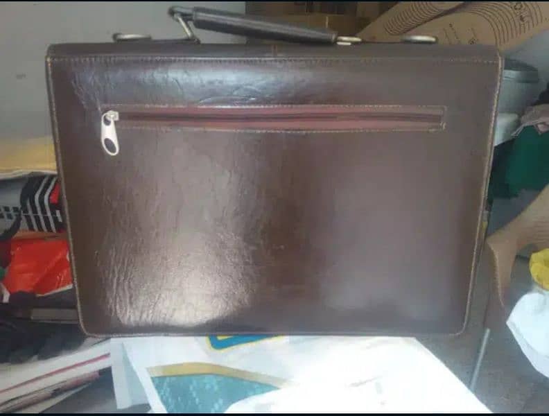Genuine  leather Executive Class office bag 1