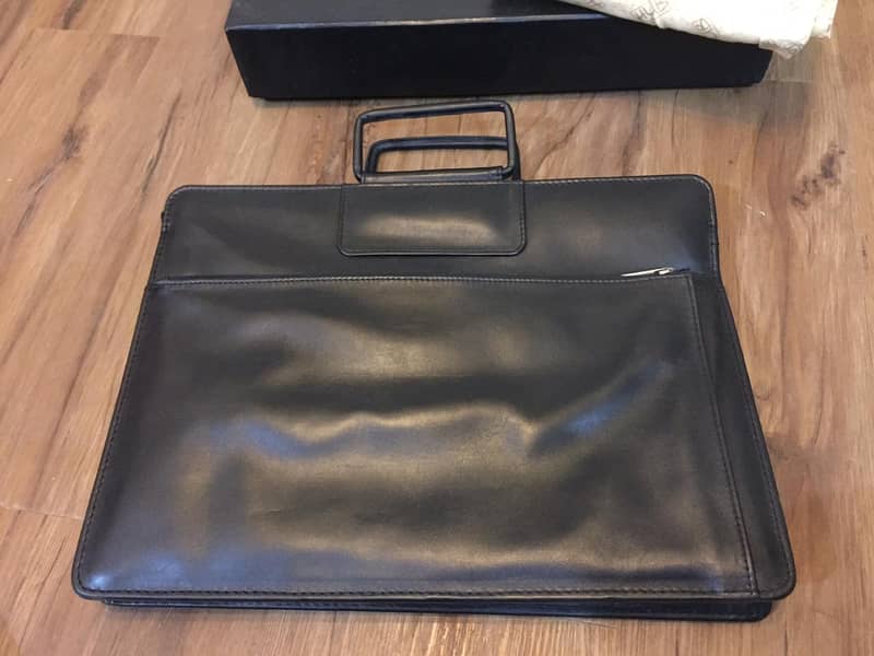 Pure Leather Laptop  Bag / Briefcase - HUB Brand 0