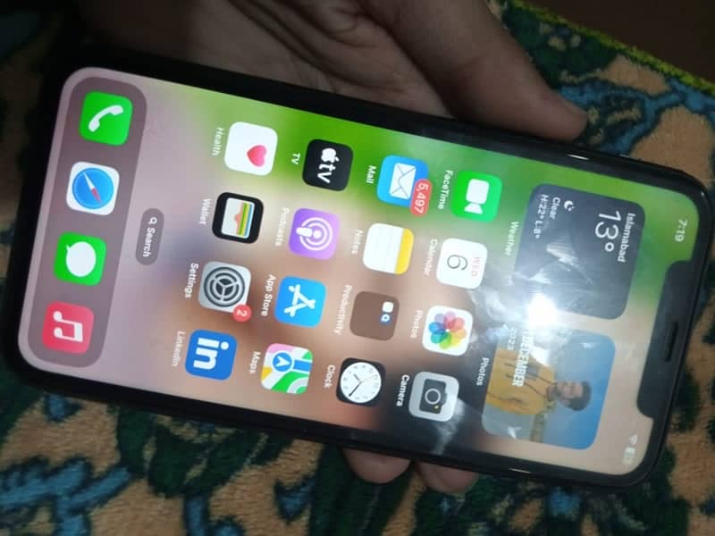 IPhone XR 64gb non pta waterpack all okay 1