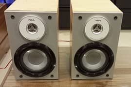 Speakers / woofers  different prices