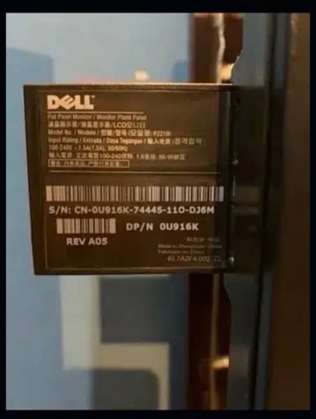 Dell P2210T 22 inches LCD Genuine 3