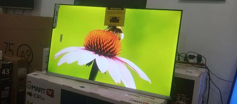 2day Sale 65" inches Led tv Samsung Android 4k quality Picture 1