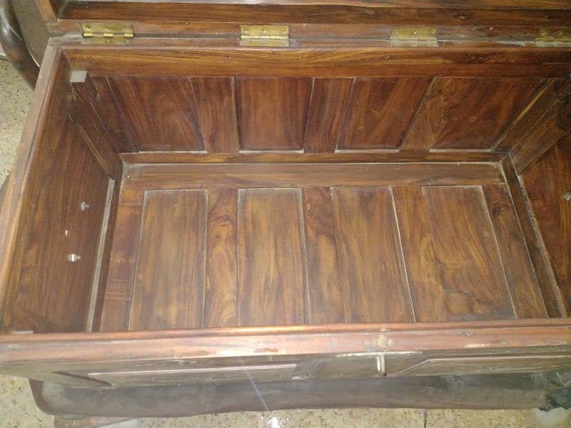 WOODEN CLOTH BOX FOR SALE ,, 03334756878,,, 03008026766 8