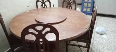 Dinning table with 6x chairs