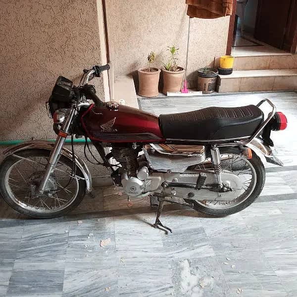 Honda 125 special edition WhatsApp kre 1