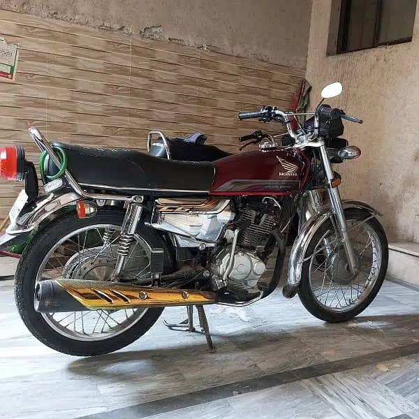 Honda 125 special edition WhatsApp kre 4