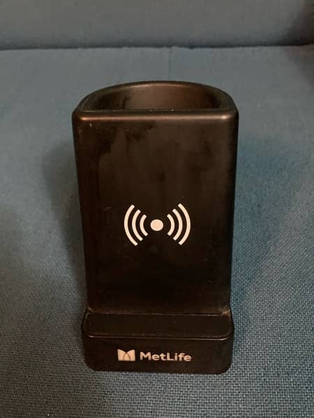 Wireless Charger … MetLife 3