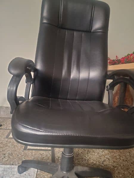 multipurpose chair 0