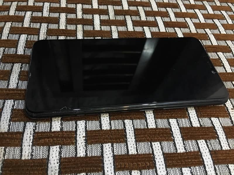 ViVo Y81 S  6/128gb 3