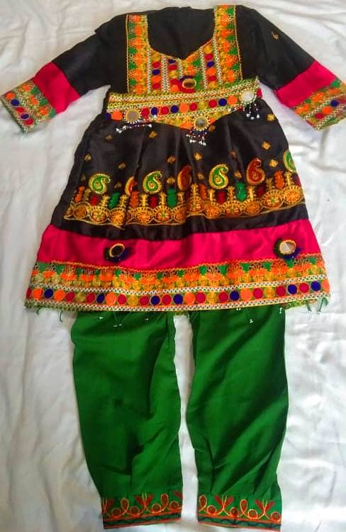 sindhi frocak whith pajama 2 pcs 2