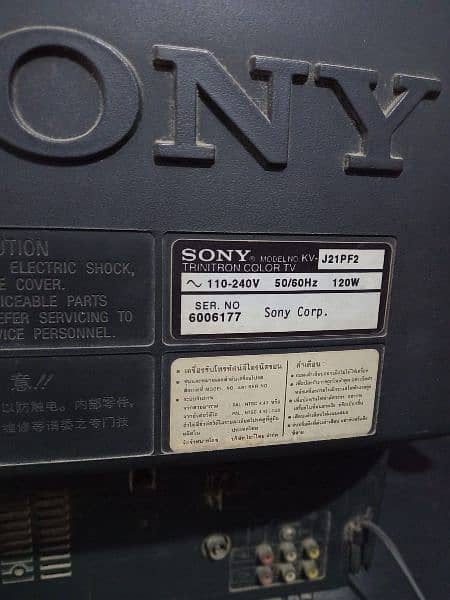 Original Sony TV with tv trolley 5