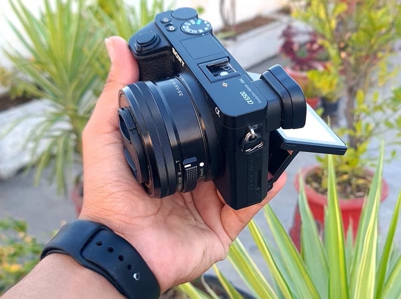 SONY A6500 WITH KIT LENZ SHUTTER COUNT 7100 1