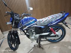 Honda CB 125F