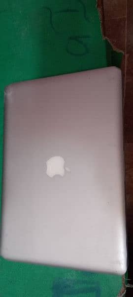 MacBook pro 2012 model 0303 3943814 6