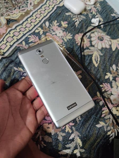 3GB ram 32GB memory phone for sale 4G official PTA approved 0