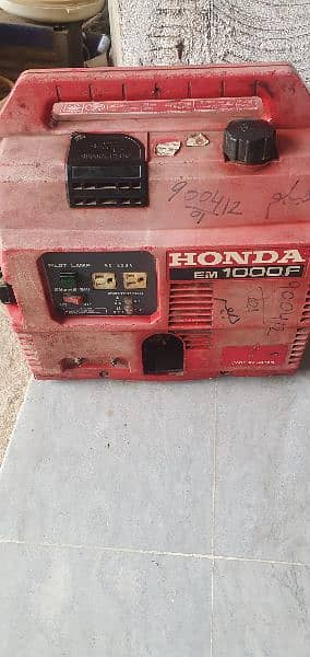 Honda Em 1000 F briefcase portable generator 0