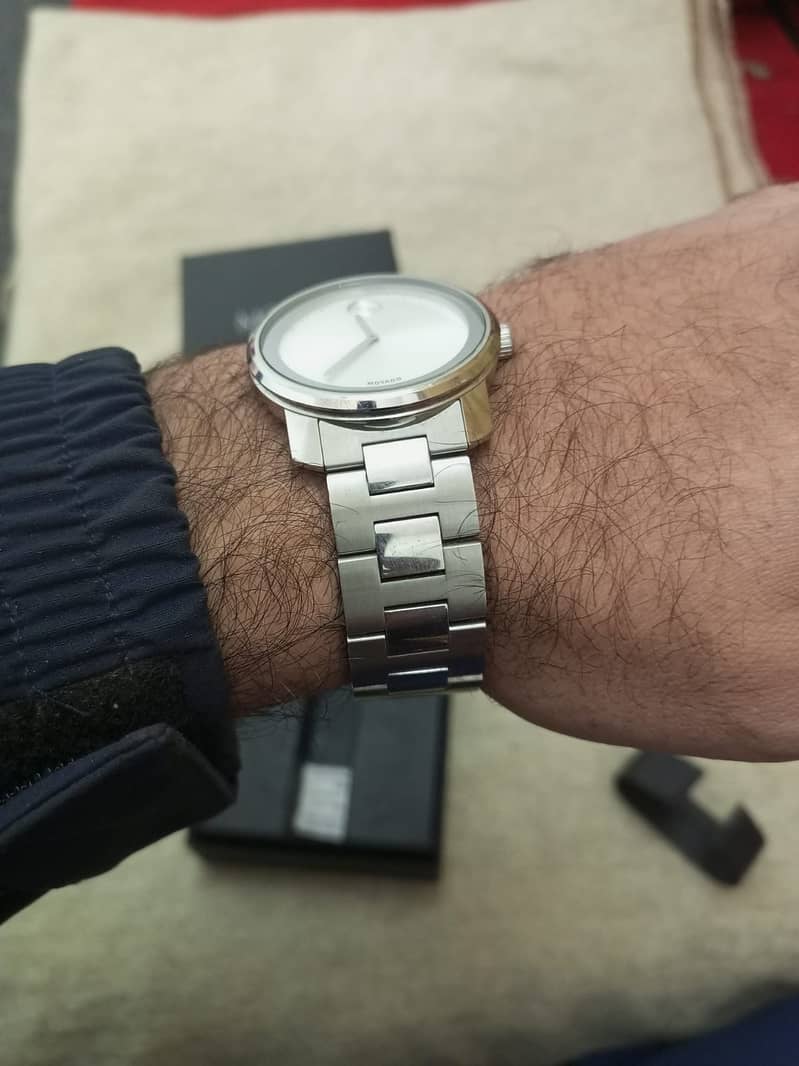 Movado olx online