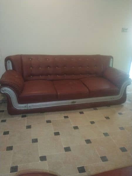 Good condition koi mala ni strong havy sofa set 3