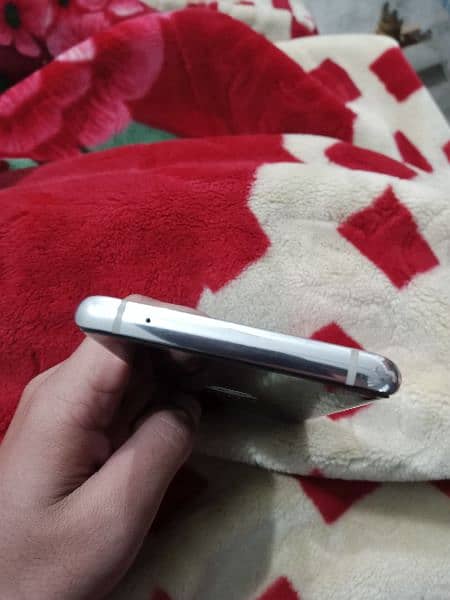 OnePlus 8 8/128 Single Sim 7
