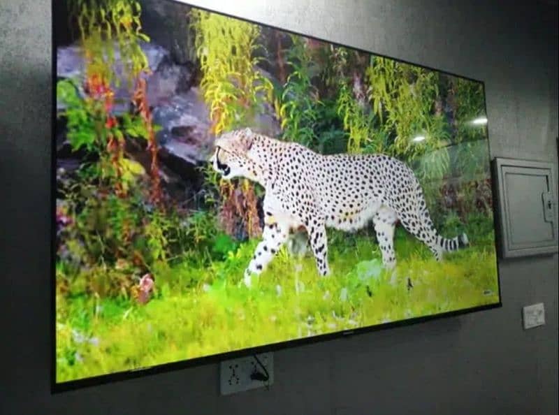 65 INCH Q LED TV SAMSUNG 4K UHD IPS DISPLAY  03228083060 0