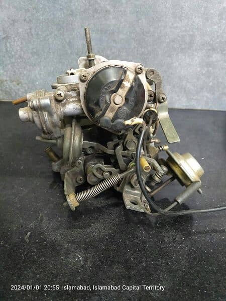 Toyota cressida 22R Carburetor For Sale 1