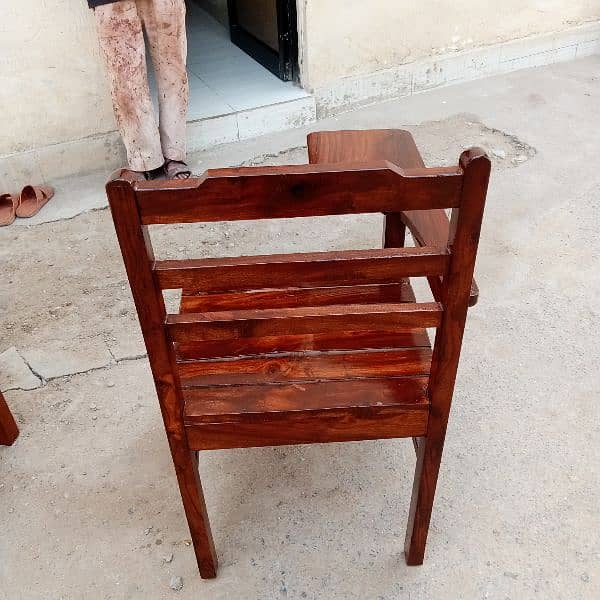 New School Chair (Keekar) 20 * 20 1" thickness 4