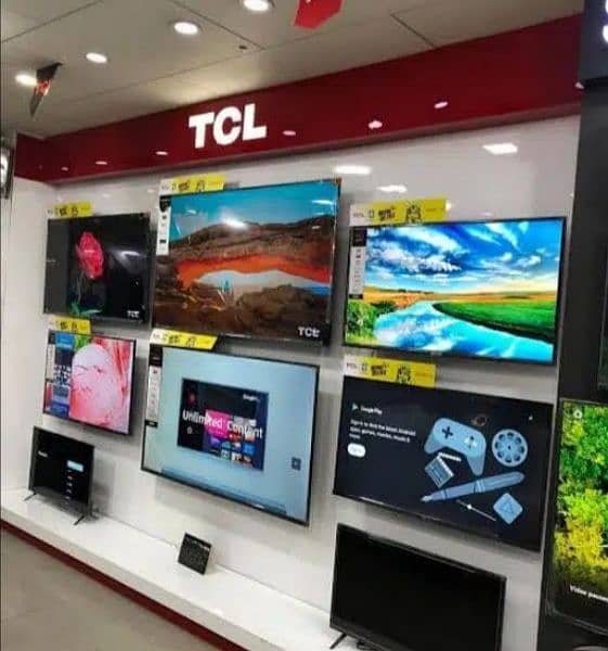 TCL 32i INCH SMART UHD TV SAMSUNG BOX 03001802120 1