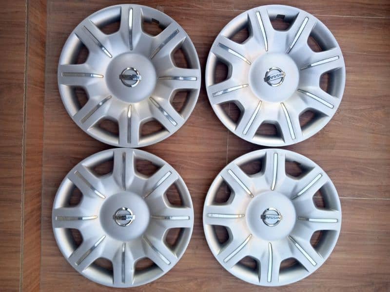 New Model Nissan Note 16 Size Original Japane Wheel Covers 4 piece new 1