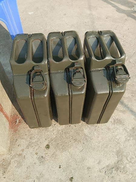 JERRY CAN & JEEP PARTS (5500rs-10800) 0