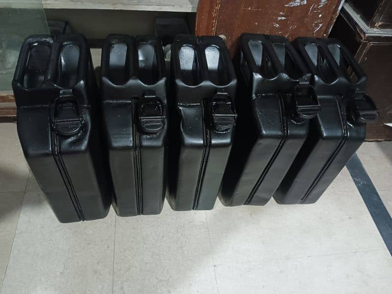 JERRY CAN & JEEP PARTS (5500rs-10800) 1