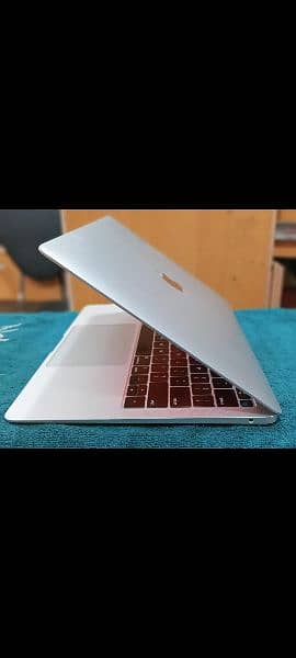 MacBook Air 2019 Core i5 8GB / 16GB 128GB / 256GB / 512GB Model A1932 8