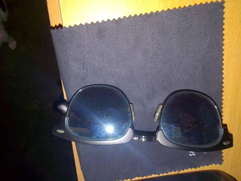 one Daniel Klein sunglasses sell 1