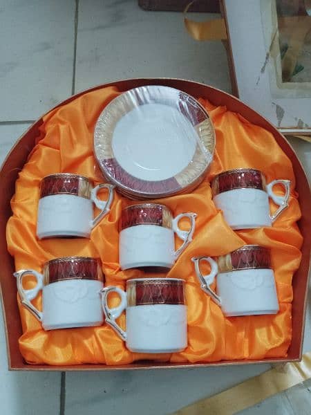 crockery tea set new cups and saucers (small size) 2