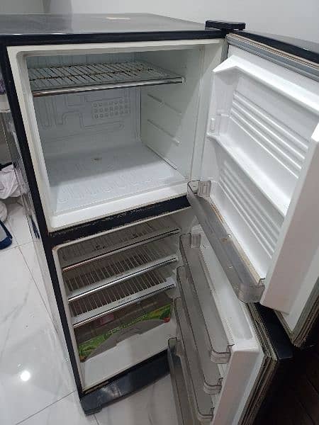 Dawlance Refrigerator H-Zone 2