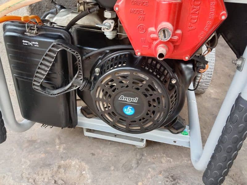 generator 6.3 KV 15 din Chala hua new condition 2