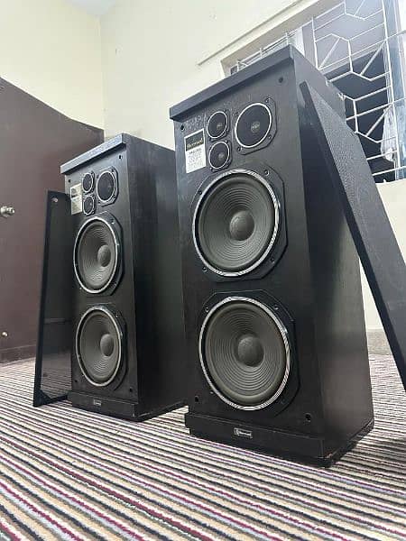 Sherwood zero metar Speakers 7