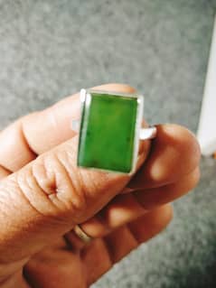 Beautiful natural green nephrite stone Ring 0